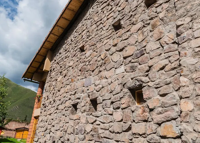 Casa de férias Spacious Entire House With Awesome Mountain Views *